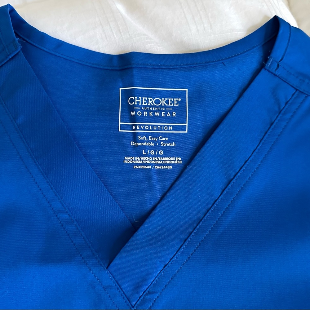 Cherokee Unisex Scrub Top